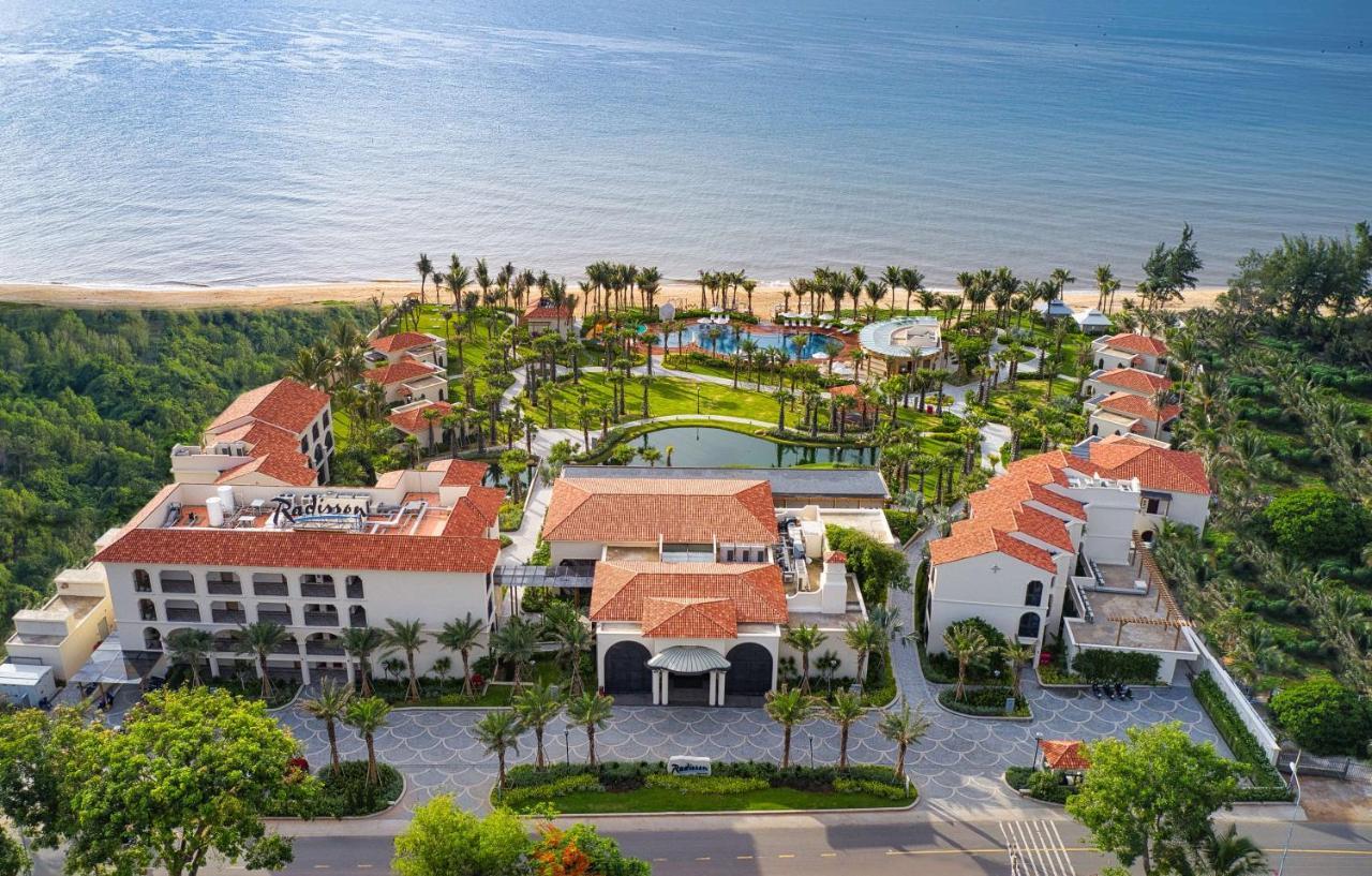 Radisson Resort 潘切 外观 照片