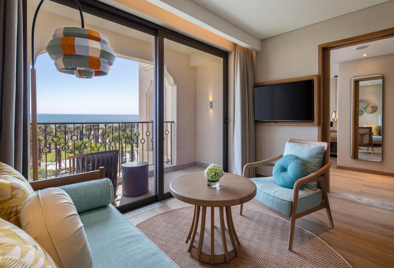 Radisson Resort 潘切 外观 照片